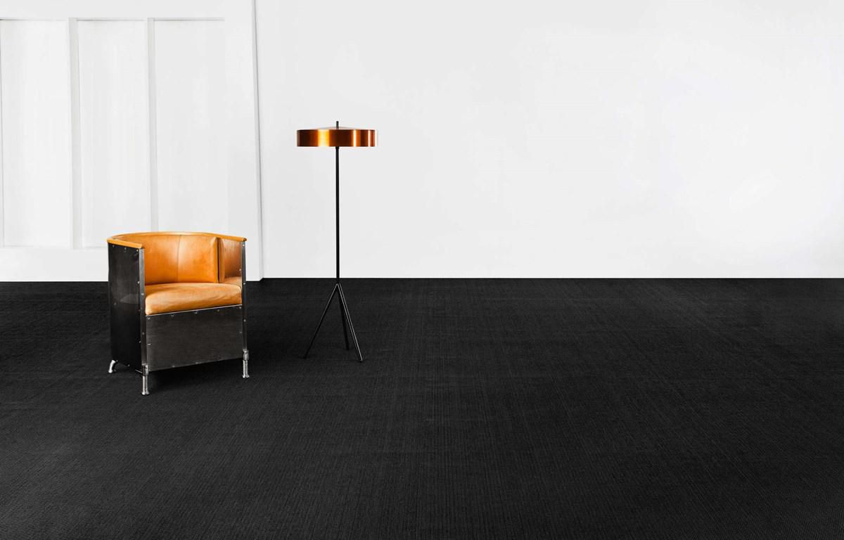 Виниловый пол BOLON 102 753 Sisal Plain Black