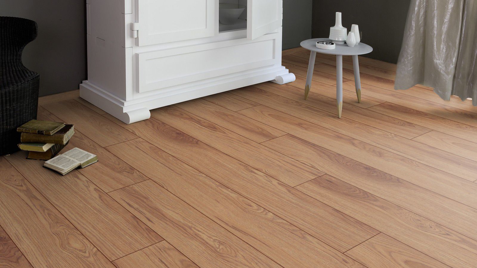 Ламинат Kaindl Classic Touch 8 ПРЕМИУМ Хикори СОАВЕ