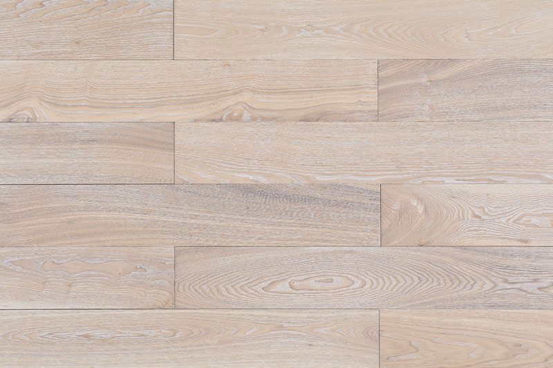Паркетная доска Amber Wood Ваниль ясень браш, лак