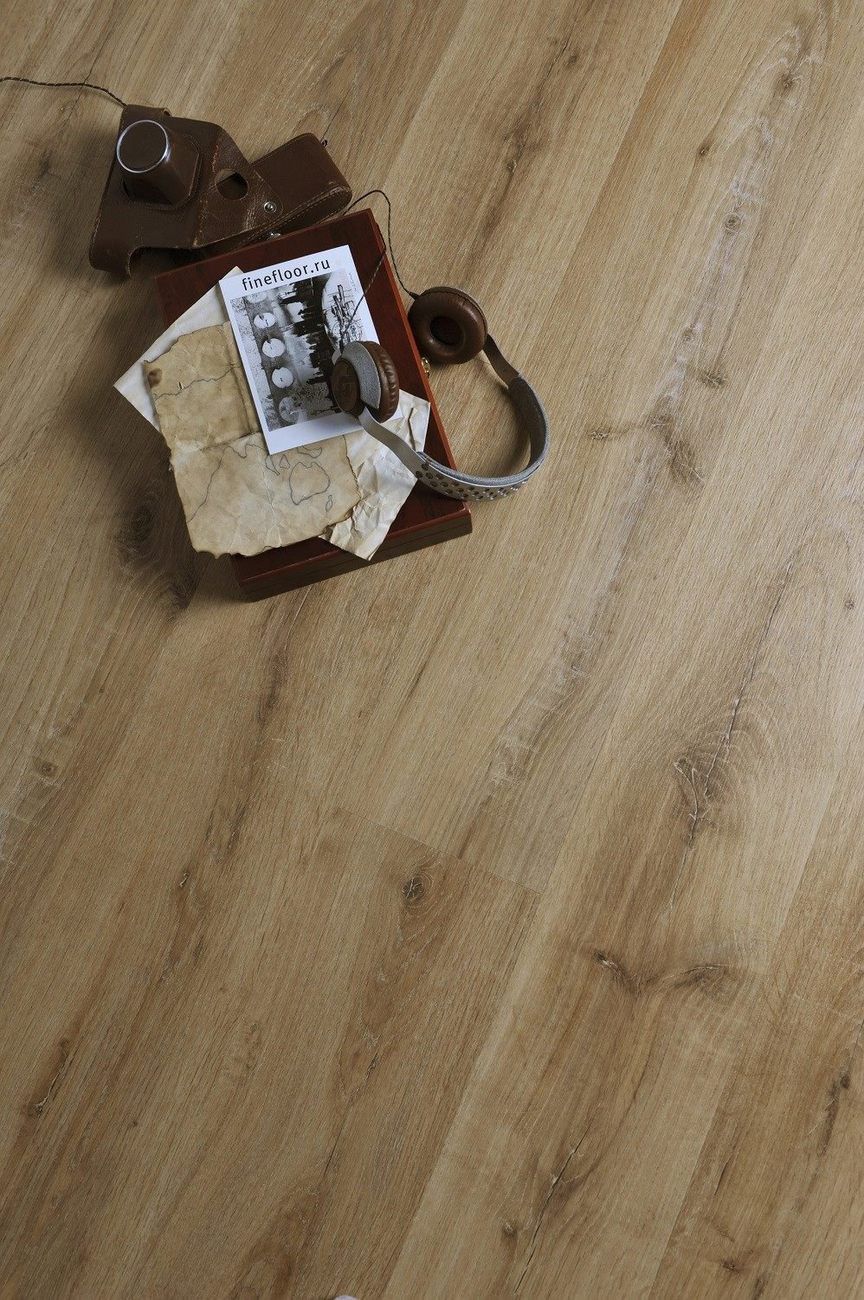 Виниловый пол FINEFLOOR Дуб Бахуга FF-1137