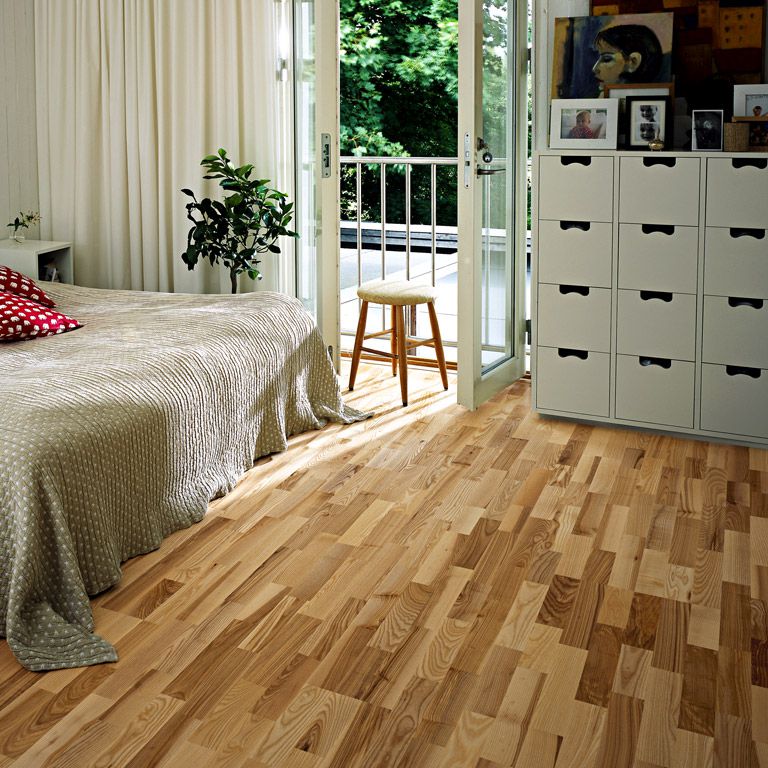 Паркетная доска Kahrs Ясень Кальмар 3-полосный